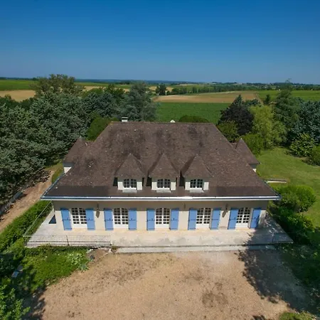 Sleeps 12 Pool Wifi Villa Fourcès