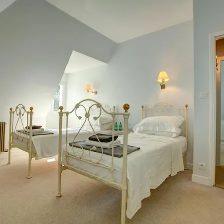 Sleeps 12 Pool Wifi *