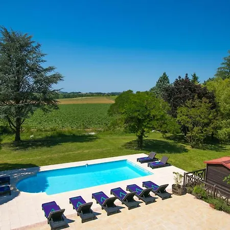 Sleeps 12 Pool Wifi Villa